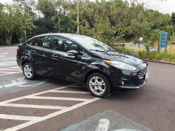 FORD FIESTA 1.6 SE SEDAN 16V FLEX 4P POWERSHIFT